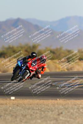 media/Dec-09-2023-SoCal Trackdays (Sat) [[76a8ac2686]]/Turn 15 Set 2 (245pm)/